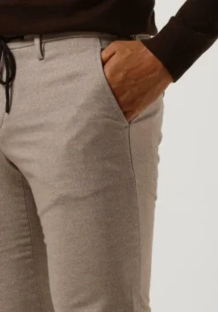 beige alberto chino jump