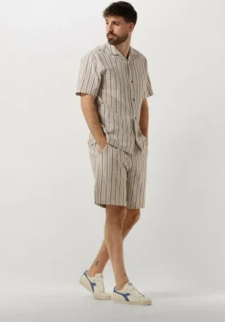 beige anerkjendt korte broek aklt jan structure ela shorts