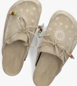 beige arizona love instappers jim