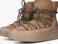 beige blackstone boots sermeq uki