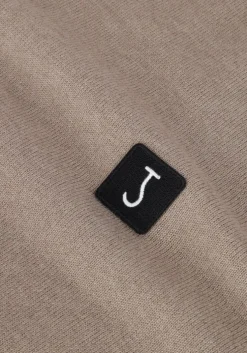 beige butcher of blue coltrui clifden coll