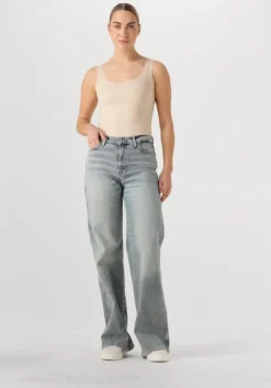 beige cc heart top vida tanktop