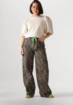 beige circle of trust trui darcy sweat