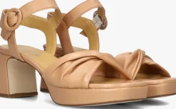 beige ctwlk sandalen met hak ankara