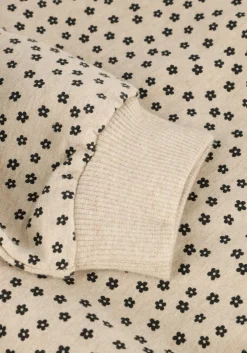 beige daily7 sweater oversized sweater small flower