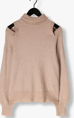 beige ibana coltrui tjico