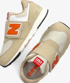 beige new balance lage sneakers nw574