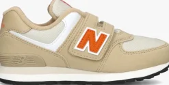beige new balance lage sneakers pv574