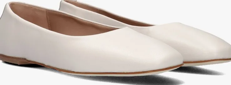 beige notre-v ballerina's 08-311