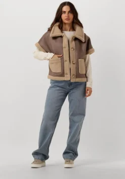 beige nubikk lage sneakers vince tora dames