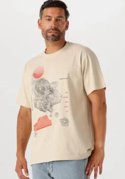 beige peak performance t-shirt m graphic tee