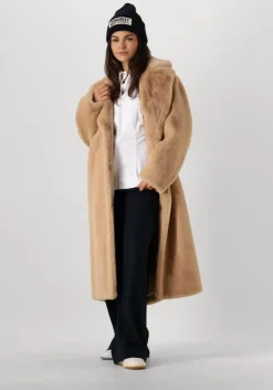 beige stand studio faux fur jas maria coat soft