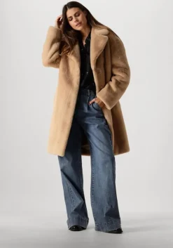 beige stand studio faux fur jas camille cocoon coat