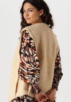 beige studio amaya gilet coco