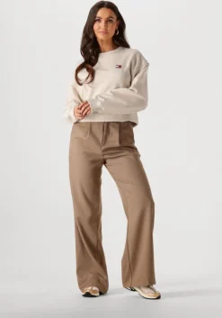 beige tommy jeans trui tjw bxy badge crew