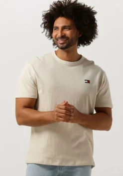 beige tommy jeans t-shirt tjm reg badge tee ext