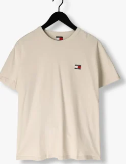 beige tommy jeans t-shirt tjm reg badge tee ext