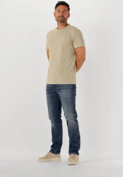 beige tommy jeans t-shirt tjm reg badge tee ext