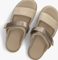 beige ugg slippers w goldenstar glide