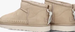 beige ugg vachtlaarzen w classic ultra mini biarritz