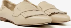 beige via vai loafers lola oakley