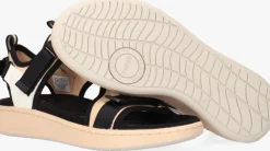 beige woden platte sandalen emilie