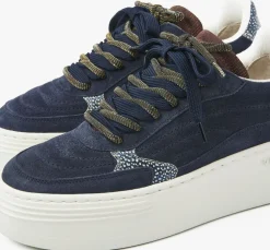 blauwe via vai lage sneakers isa josie