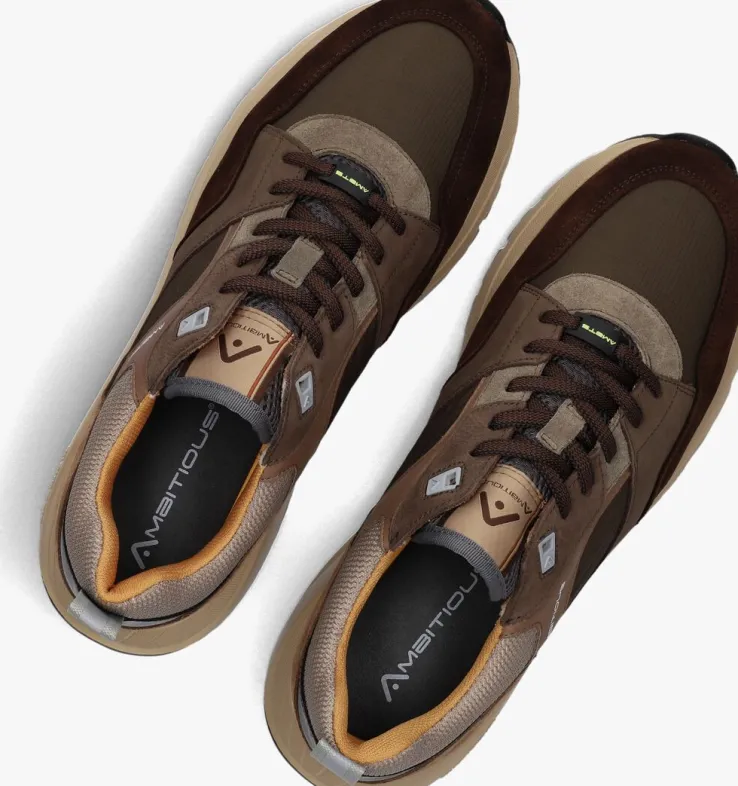 bruine ambitious lage sneakers strider