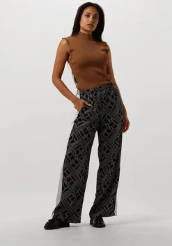 bruine bruuns bazaar top rivers aditi knit top