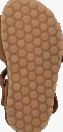 bruine bunniesjr platte sandalen bodijn beach