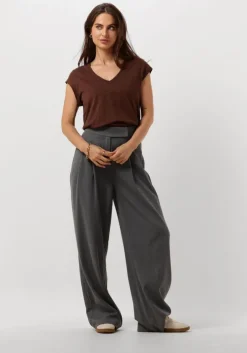 bruine cc heart t-shirt basic v-neck t-shirt