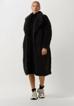 bruine ibana teddy jas chantel