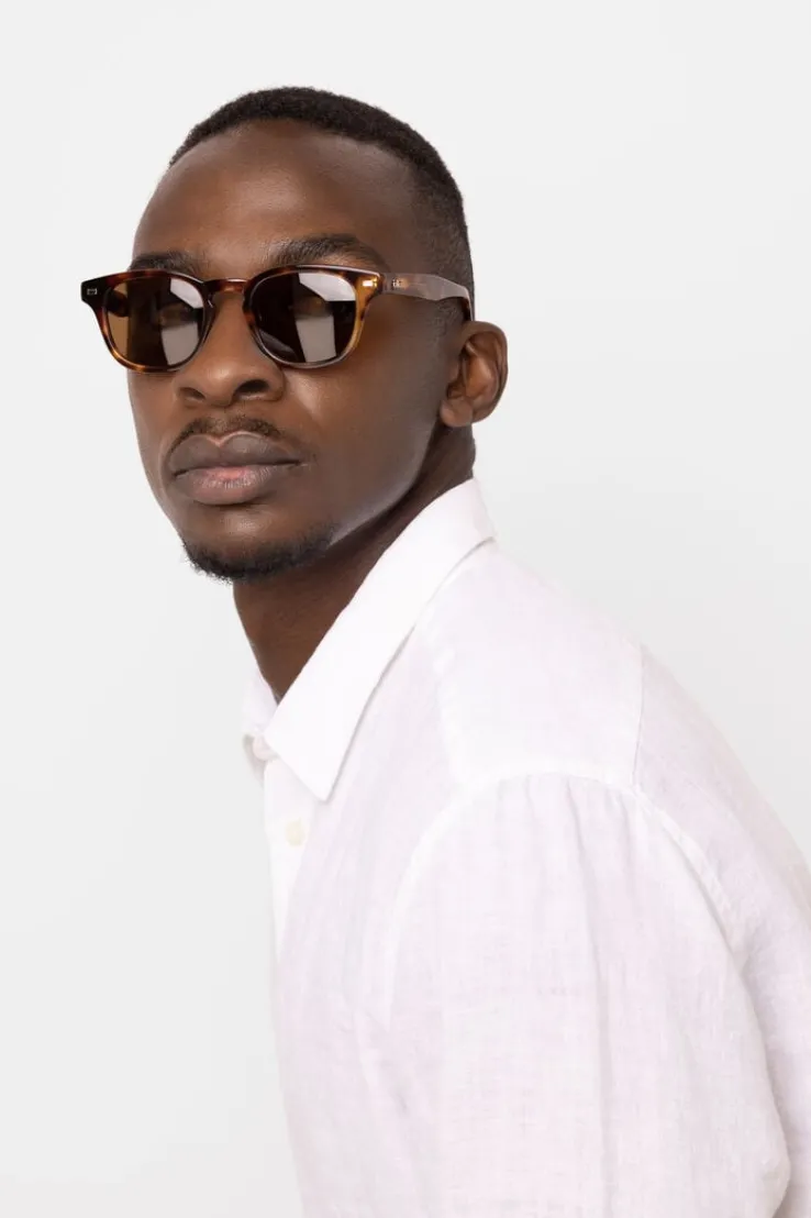 bruine ikki zonnebril m1