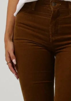 bruine lee flared jeans breese boot