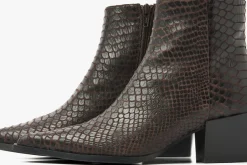 bruine via vai enkellaarsjes kate malina