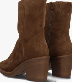 bruine via vai enkellaarsjes kailee