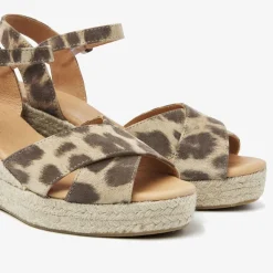 bruine via vai sandalen met hak luisa tiana