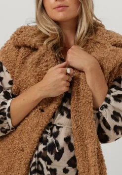 cognac notre-v gilet belted teddy gilet