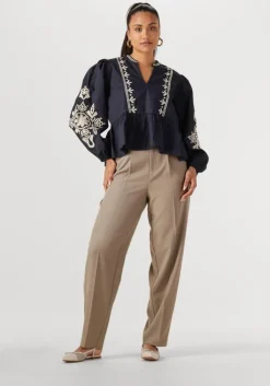 donkerblauwe neo noir blouses ginia emb blouse
