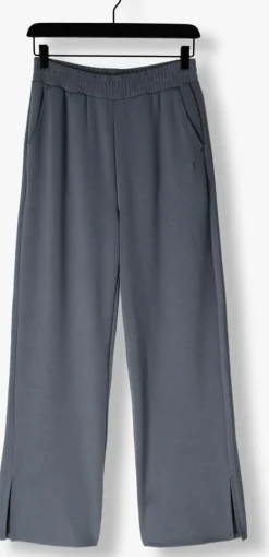 donkergrijze alix the label pantalon ladies knitted flowy side slit pants