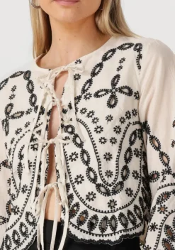 ecru rouge edit top roubrodie ls o-neck top