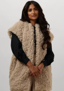 ecru ruby tuesday gilet chrissie fake fur long gilet