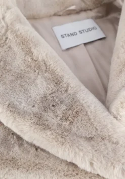 ecru stand studio faux fur jas maria coat soft
