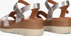 goudkleurig lina locchi sandalen met hak 8224