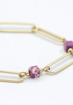 goudkleurig notre-v armbanden omss23-015