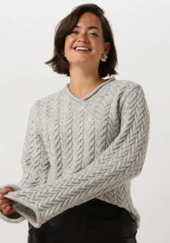 grijze modström t-shirt kurtismd v-neck