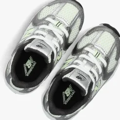 grijze new balance lage sneakers iz530