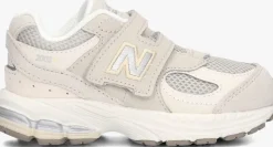 grijze new balance lage sneakers iv2002