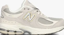 grijze new balance lage sneakers gc2002