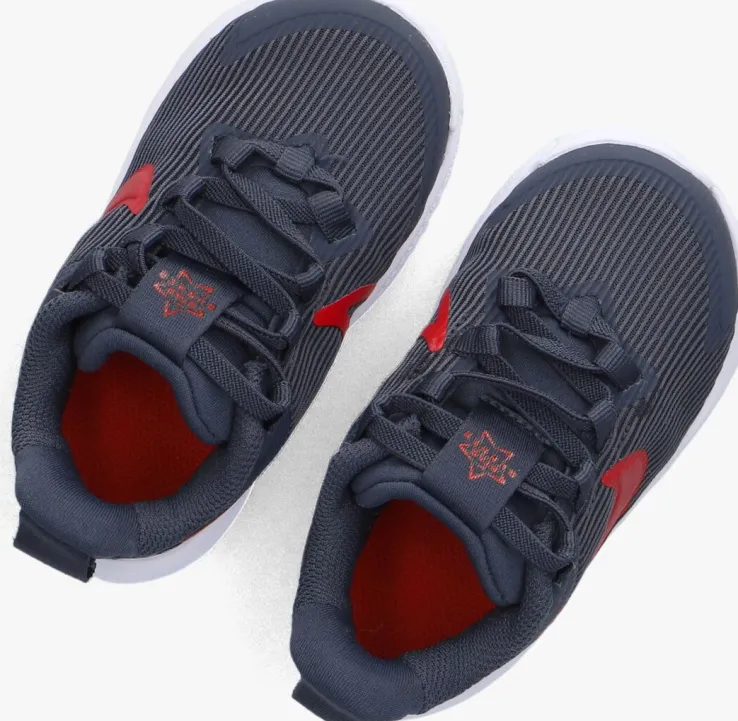 grijze nike lage sneakers star runner 4 nn (td)